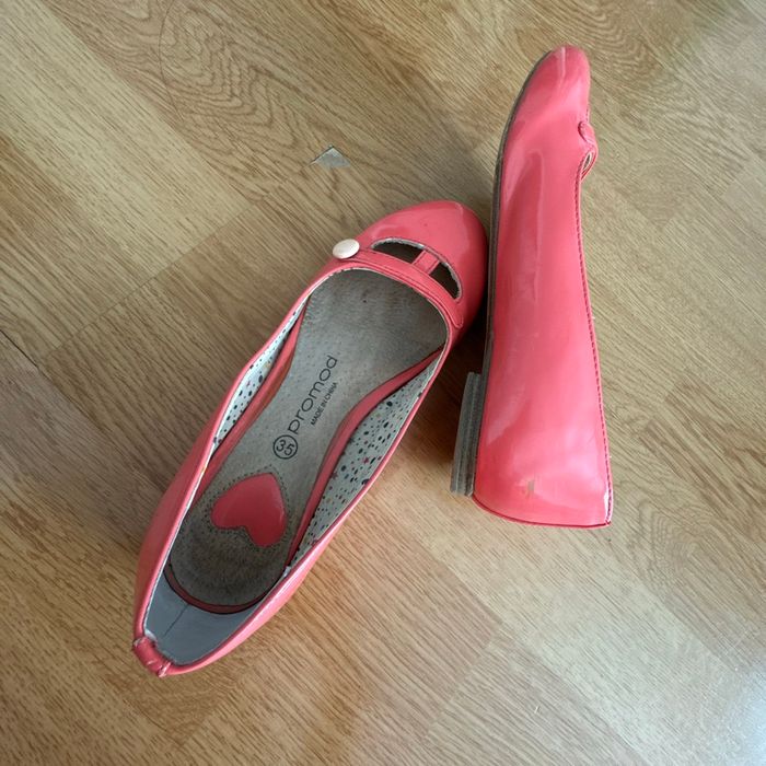 Ballerine  couleur corail Taille 35 - photo numéro 2