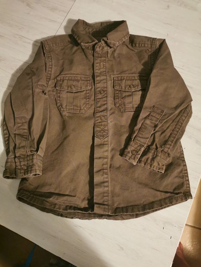 Belle chemise kaki