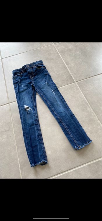 Jean troué slim 6 ans
