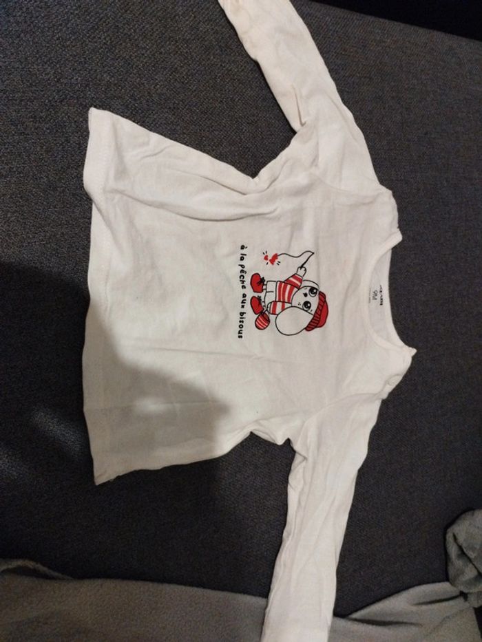 T-shirt - photo numéro 1
