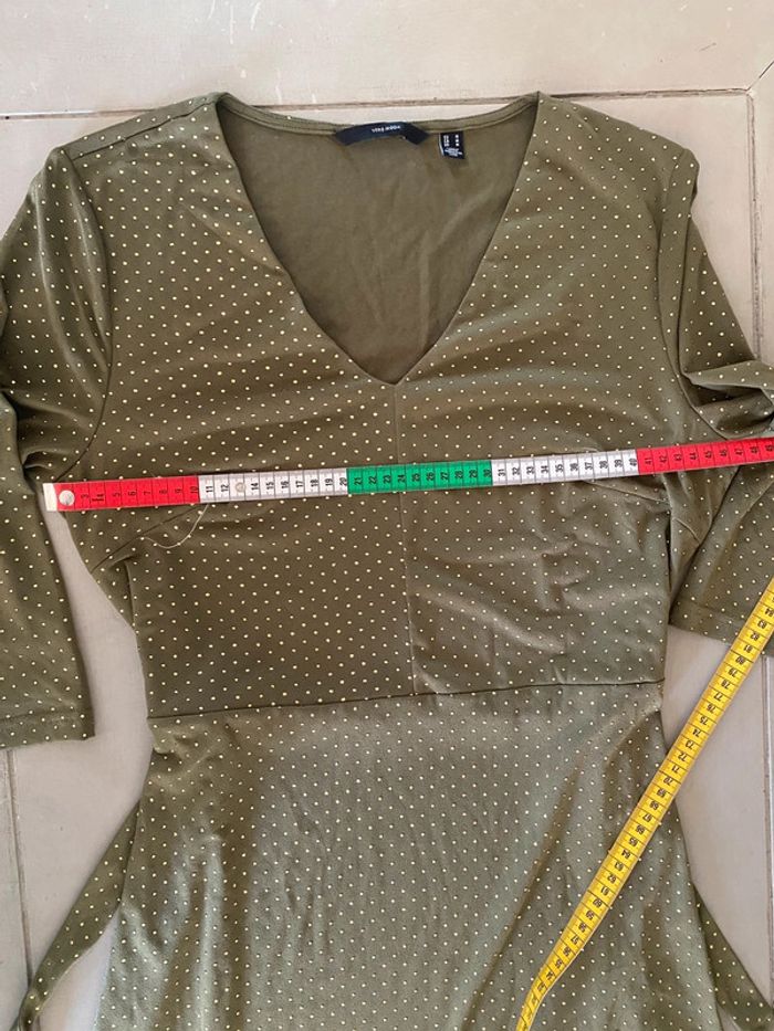 Robe Vero Moda vert kaki à pois dorés taille M - photo numéro 10