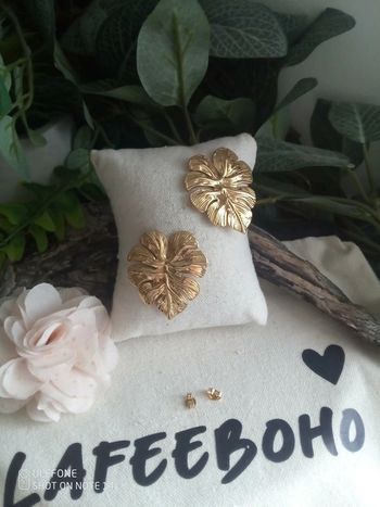 Boucles d'oreilles bohèmes feuilles en acier inoxydable dorées