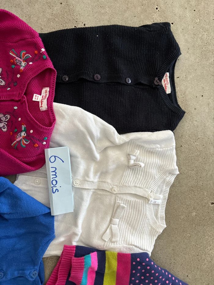 Lot 4 gilets manches longues 6 mois - photo numéro 4