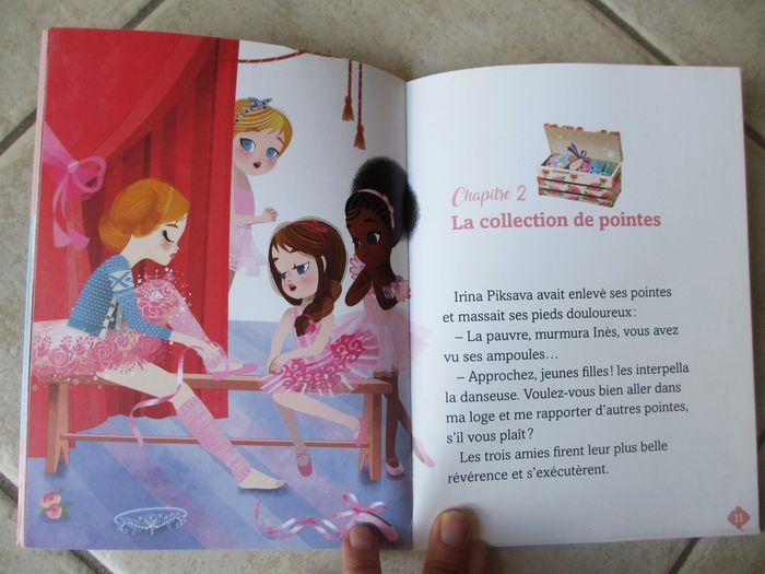 Livre enfant Une, deux, trois Danseuses – Tome 2 Les pointes dorées - photo numéro 3
