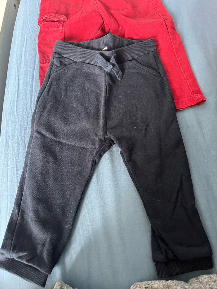 Lot de pantalon en 18 mois - photo numéro 4