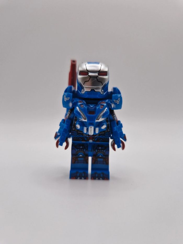 Figurine type lego Warmachine Marvel - photo numéro 3