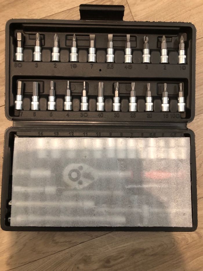 Caisse à outils - photo numéro 7