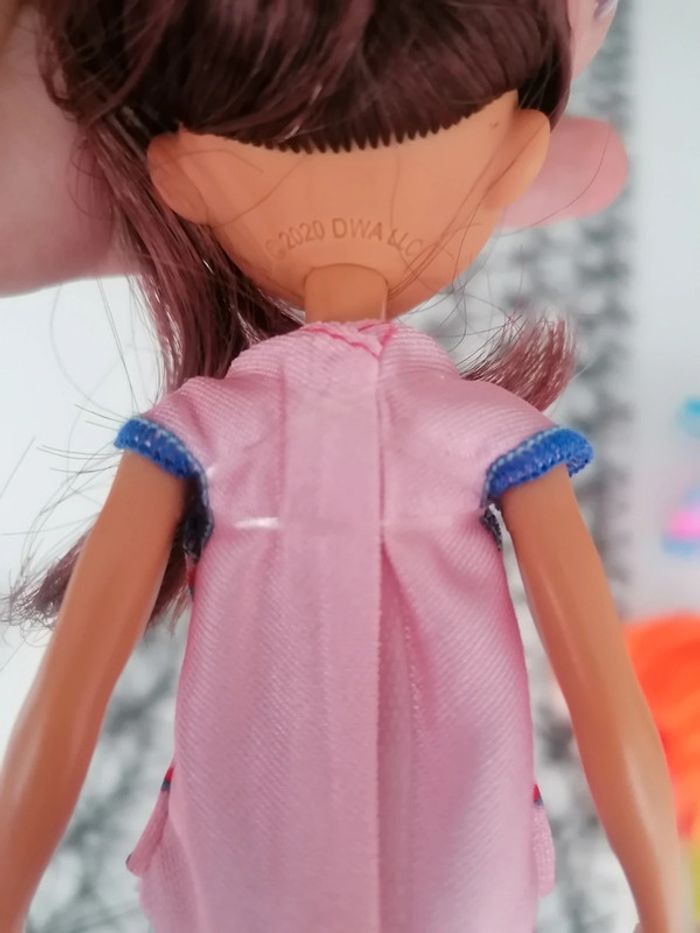 Jolie poupée style Barbie 👧🏻 - photo numéro 9