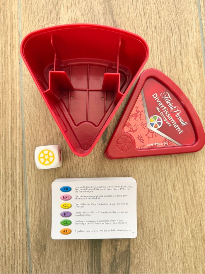Trivial poursuit Divertissement Compact / De voyage - photo numéro 3