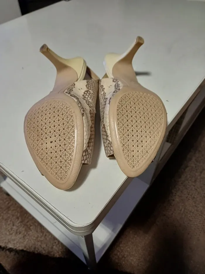 Escarpin Geox femme T 39 - photo numéro 3