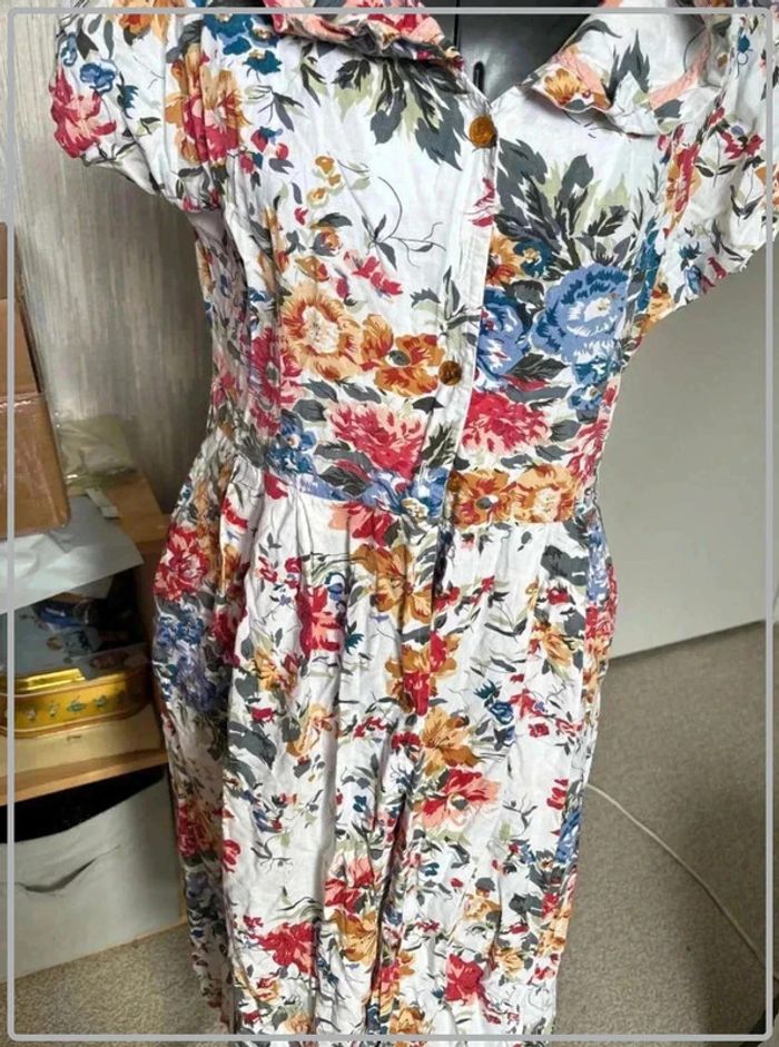 Magnifique robe fleurie taille 40/L marque canda - photo numéro 4