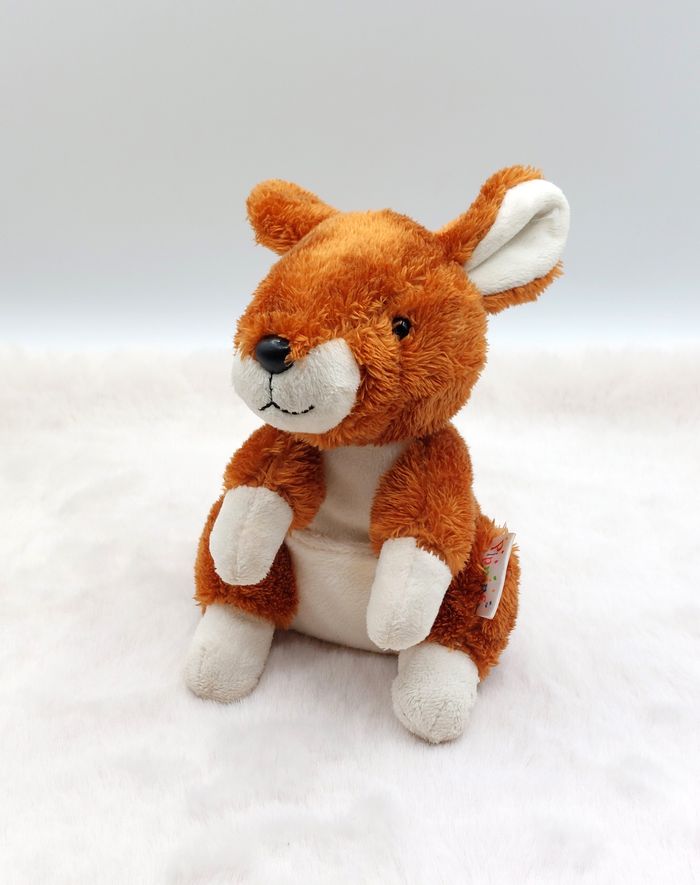 Doudou peluche kangourou marron blanc Pippins KEEL TOYS 18 cm avec oreilles - photo numéro 7
