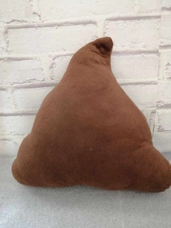 peluche coussin emoji ''caca '' - photo numéro 2