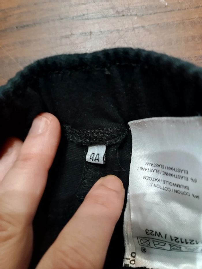 Pantalon noir - photo numéro 2