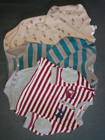 Lot de 3 bodies - multimarques taille 3mois