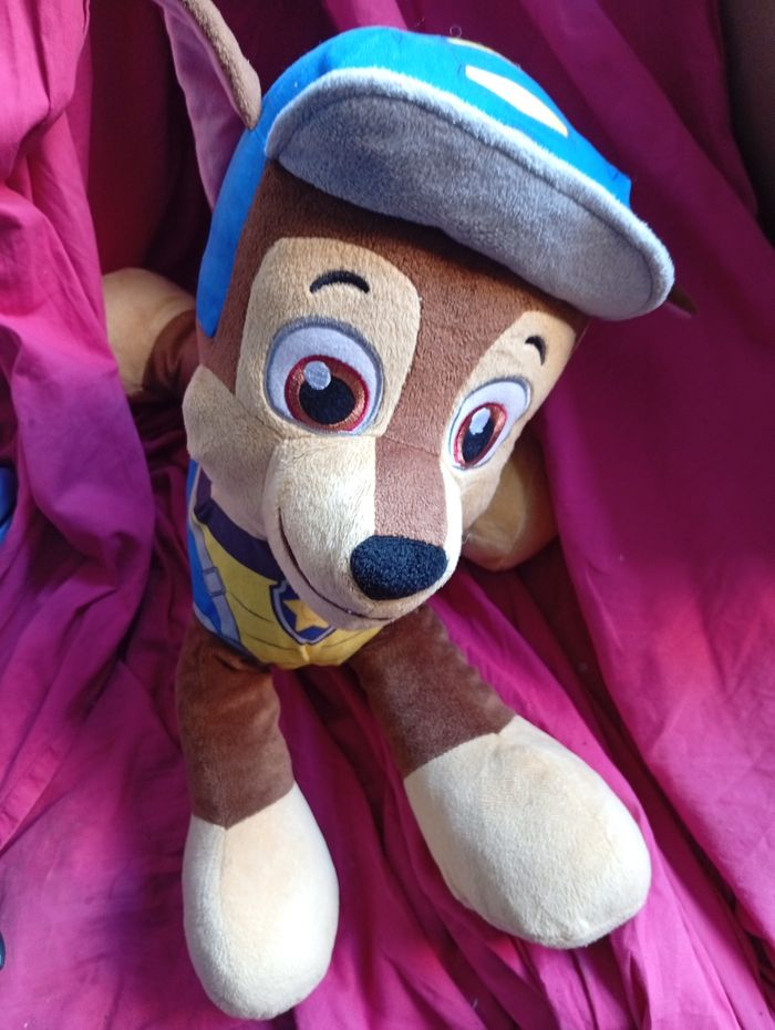 Grande peluche pat patrouille chase
