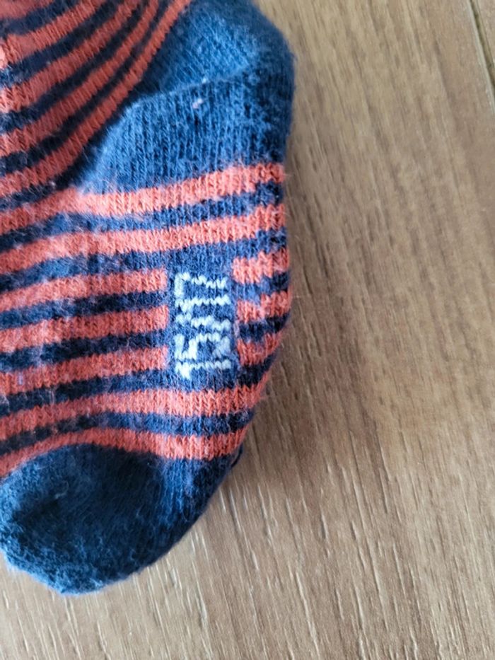 2 pairs de chaussettes - photo numéro 2