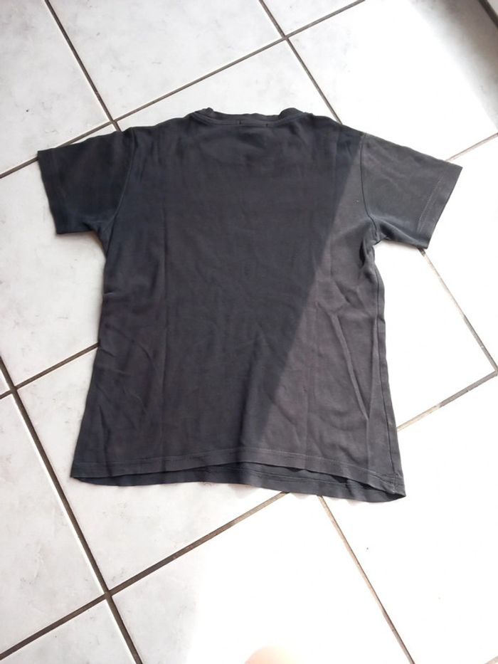 2 Tee-shirts - photo numéro 8