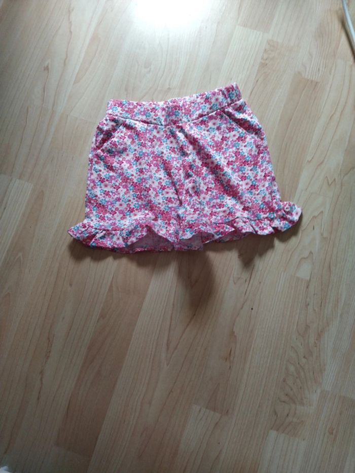 Short vert baudet 8ans