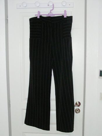 Pantalon de grossesse rayé très chic