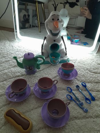 Service dînette bulles reine des neiges et olaf glace pillée