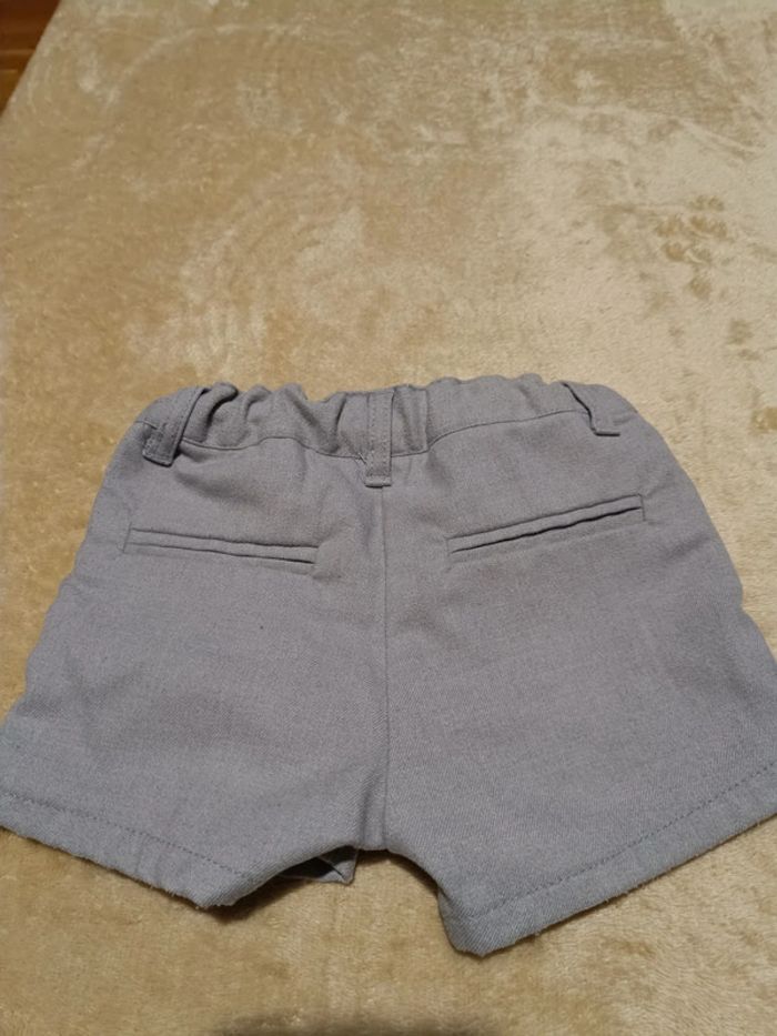 Short gris - photo numéro 4