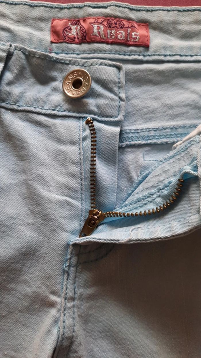 Short bleu clair - photo numéro 6