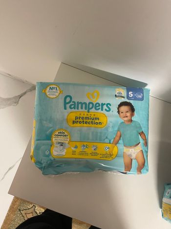 Couches Pampers Premium