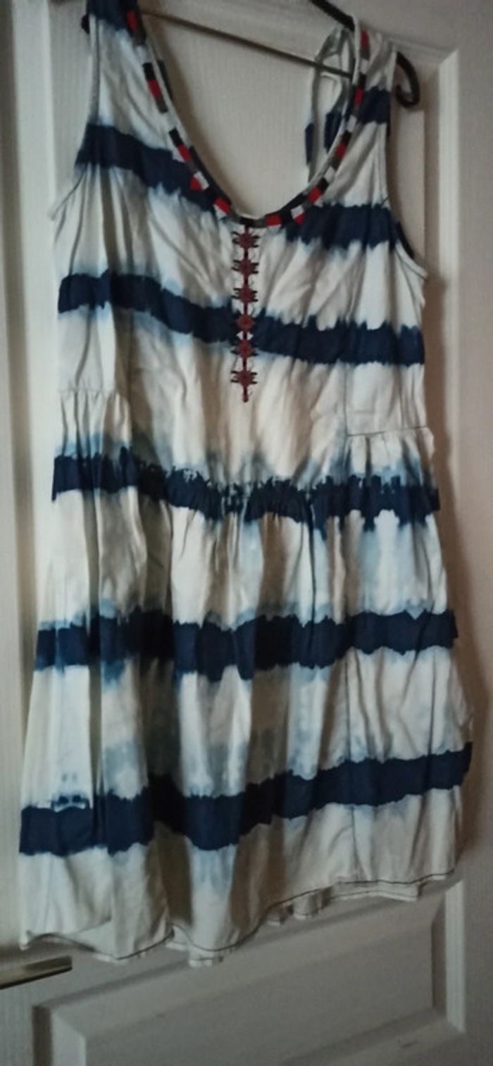 Robe vintage ethnique perles - photo numéro 2