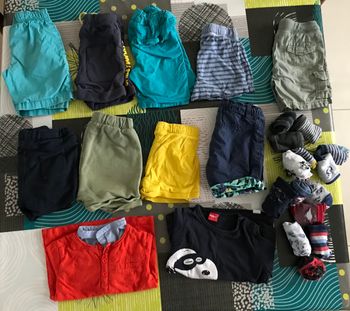 Lot garçon 2 ans comprenant 11 pièces