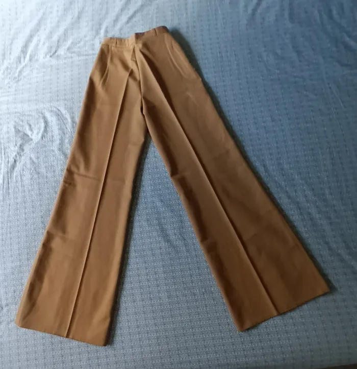Véritable pantalon pattes d'éléphant des années 70 - photo numéro 4