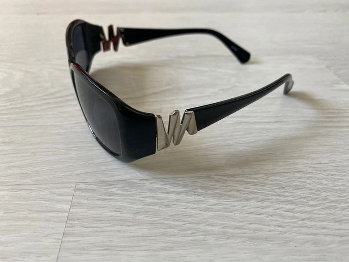 Lunettes de soleil - photo numéro 2