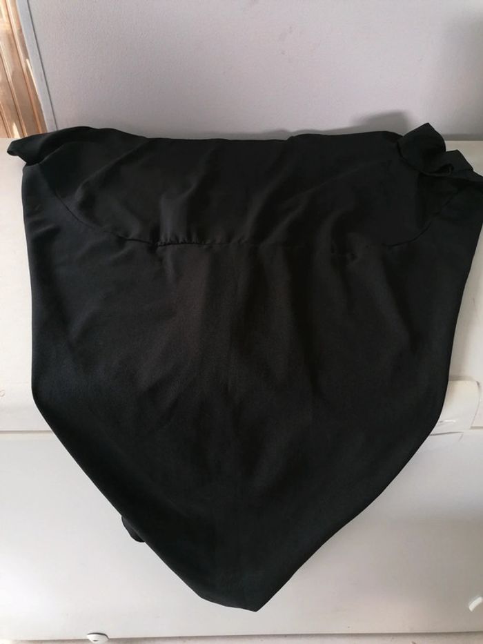 Robe noire - photo numéro 3