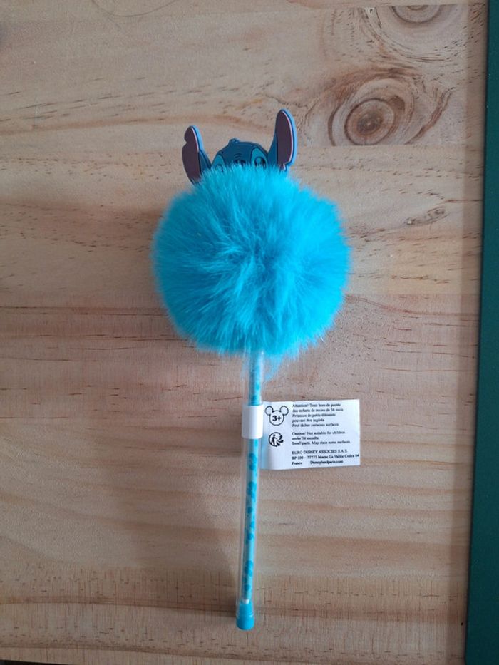 Stylo pompon Stitch Disneyland Paris - Neuf ! - photo numéro 2