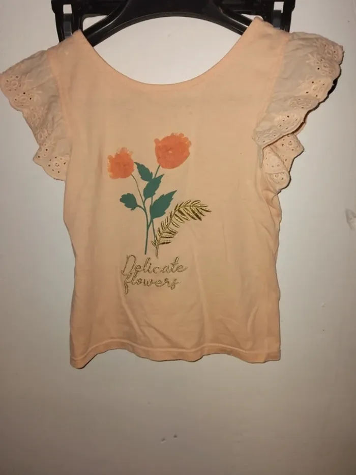 Tee shirt