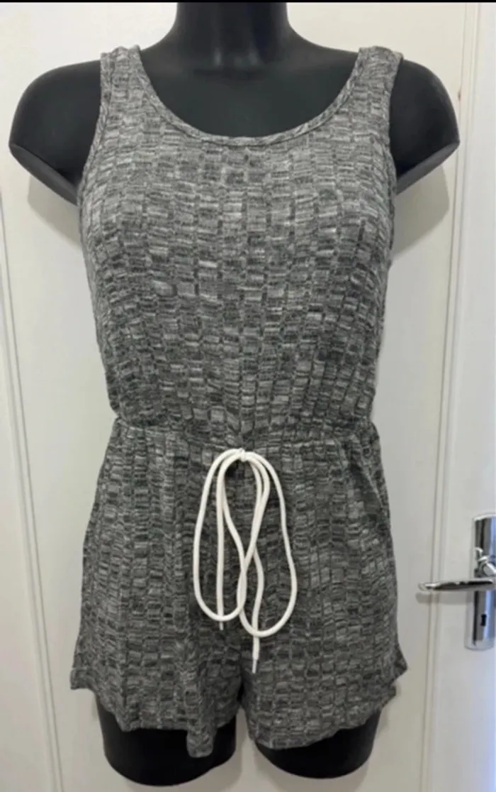 Combi short Shein grise S - photo numéro 4