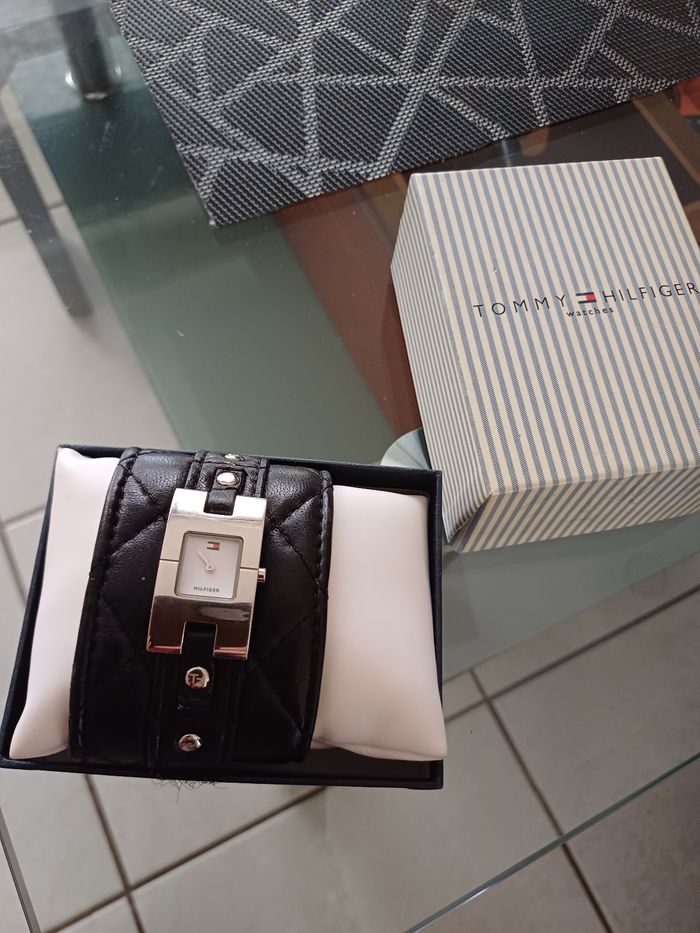 Montre femme Tommy Hilfiger - photo numéro 4