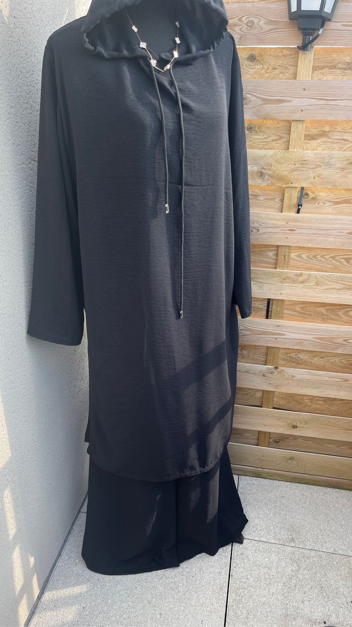 Ensemble taille unique neuf