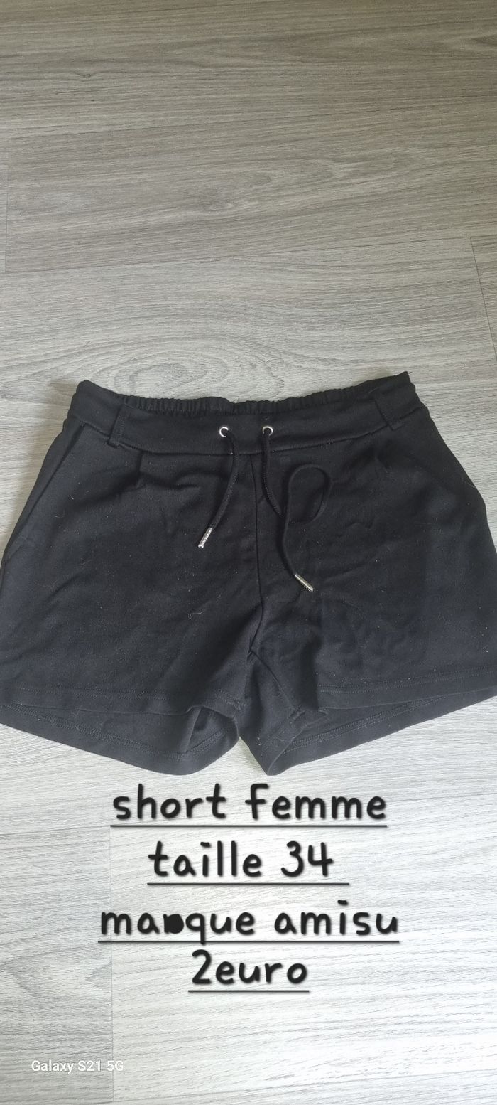 Short femme