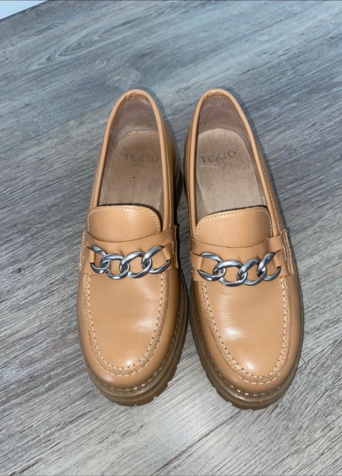 Paire de mocassins Texto - photo numéro 2