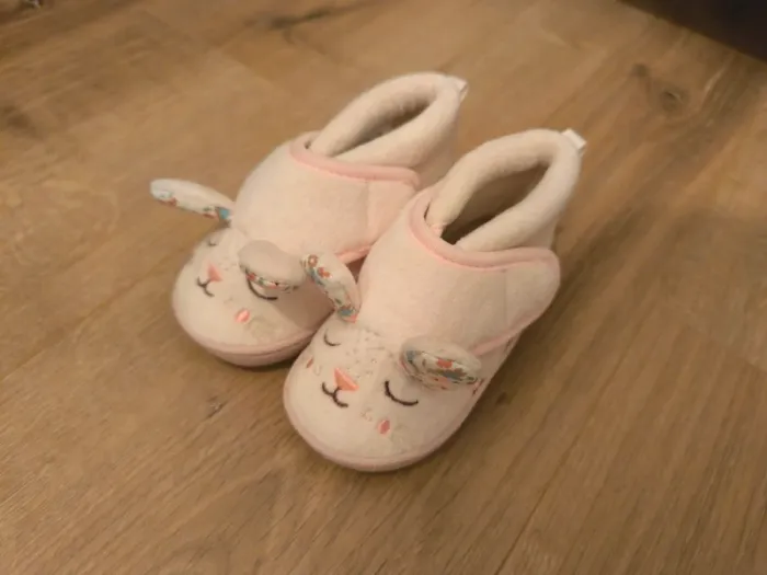 Chausson bébé fille