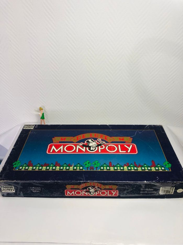 Monopoly Deluxe