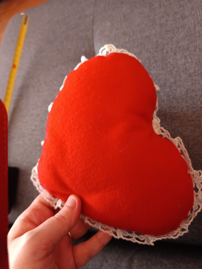 Peluche coeur avec chenille - photo numéro 2