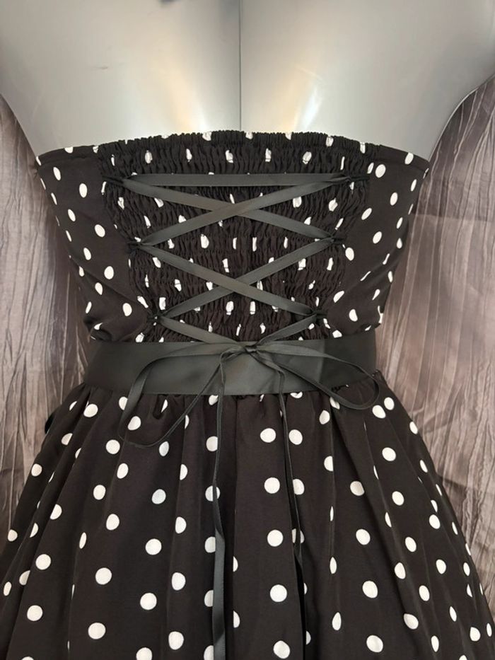 Belle robe pin up noire à pois blanc avec lacets au dos + jupon M/38 - photo numéro 4