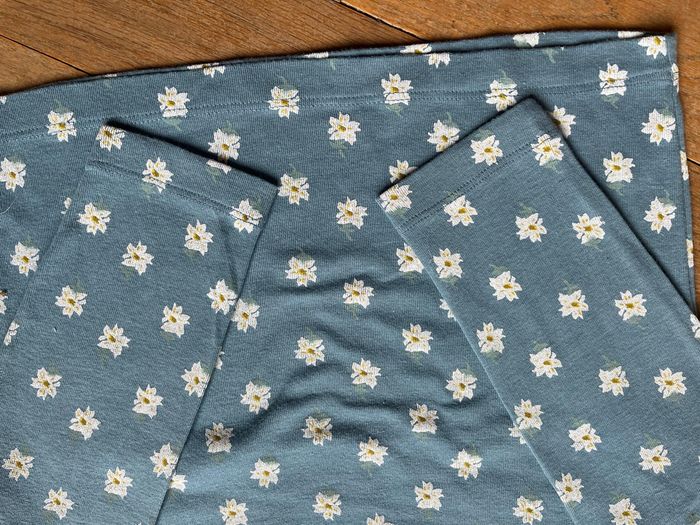 Tee-shirt bleu Petit Bateau 5 ans - photo numéro 2