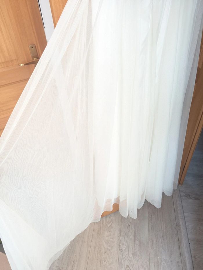 Magnifique, robe de mariée, noire et blanche taille 42 44 - photo numéro 7