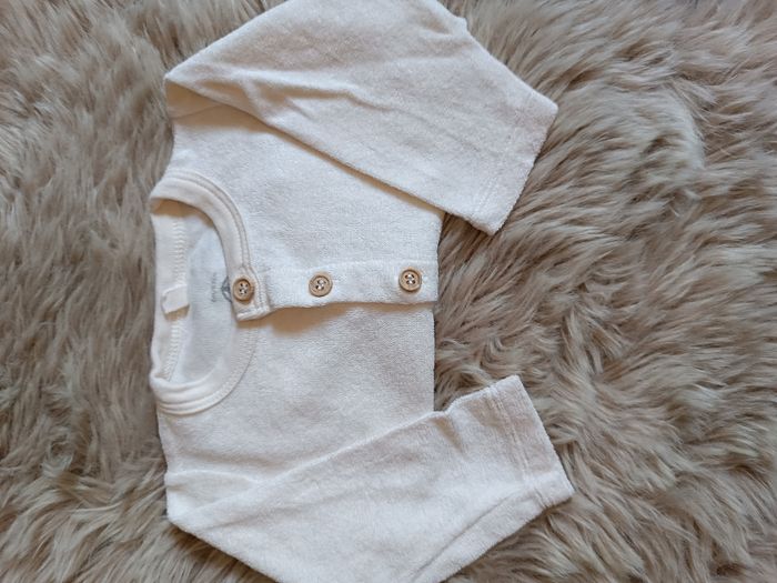 Jolie ensemble petit bateau 6 mois - photo numéro 9