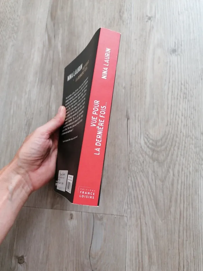 Livre Vue pour la dernière fois - photo numéro 3