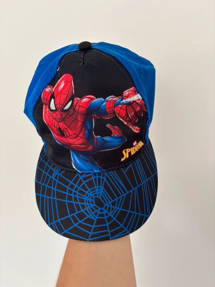 Casquette Spiderman 52 cm garçon – Super héros – Très bon état - photo numéro 2