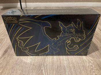 Coffret Ultra premium Mega dracaufeu X